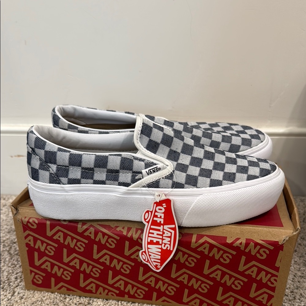 Vans Platform Checkerboard Denim Slip Ons 6.5 women’s